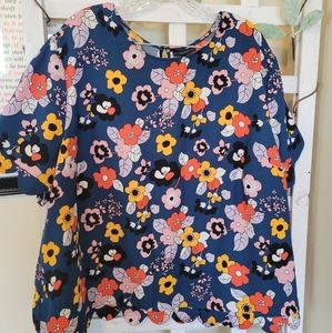 Like New Victoria Beckham Scallop Top